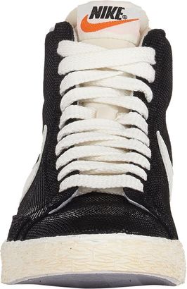 Nike Blazer Mid Vintage Sneakers-Black