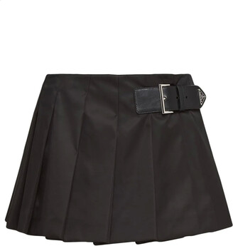 【PRADA】lady's ハーフskirt 人気！セットあり ブラックカラー Prada Pleated Skirt | italist