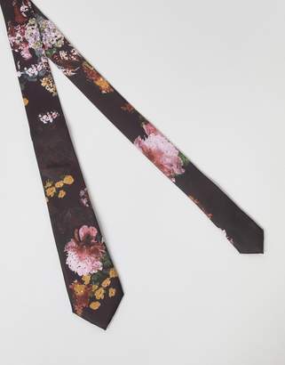 Twisted Tailor tie with geometric floral print