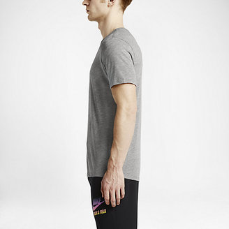 Nike Solid Futura Men's T-Shirt