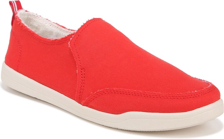 vionic malibu slip on sneaker