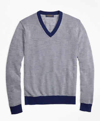 Brooks Brothers Two-Color Textured Stitch V-Neck Sweater