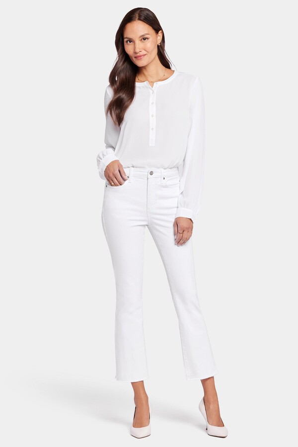 Slim Bootcut Ankle Jeans in Optic White