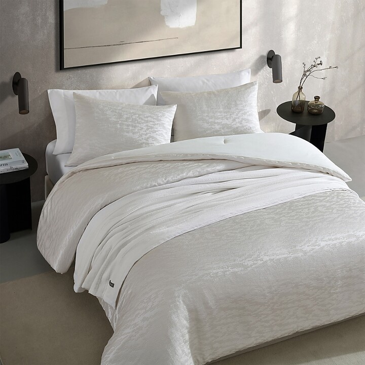 Vera Wang Illusion Textured 3 Piece Duvet Cover Set, King