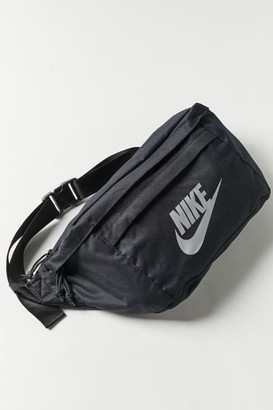 nike sling bag canada