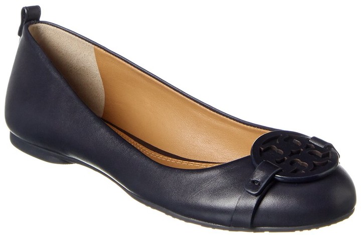 tory burch gabrielle flat
