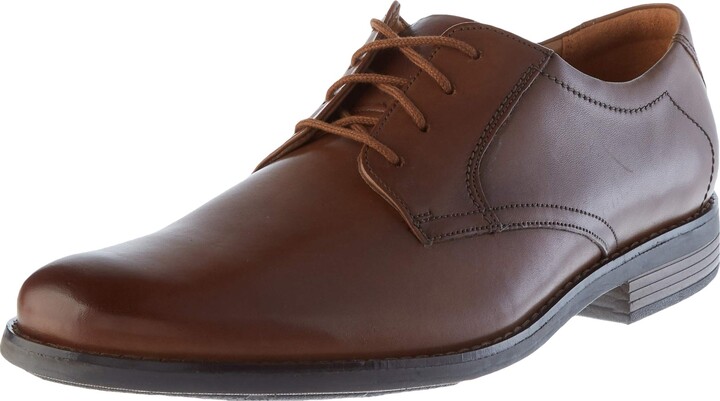 clarks mens tan brogues