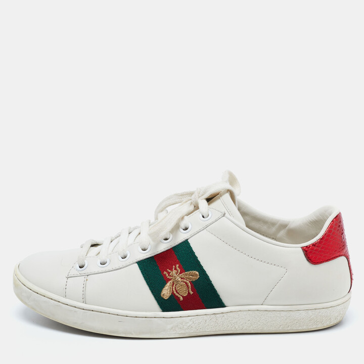 krom Kan worden berekend Afgrond Gucci White Leather Embroidered Bee Ace Sneakers Size 36 - ShopStyle