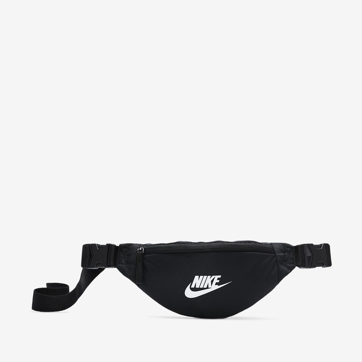 nike advance small hip pack