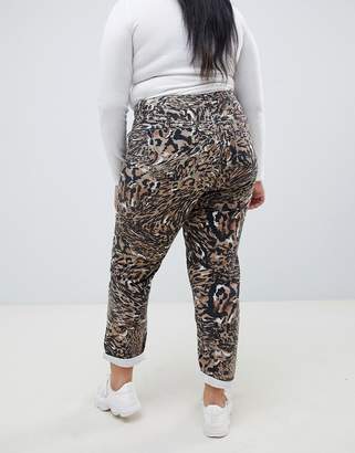 ASOS Curve DESIGN Curve Ritson rigid mom jeans in abstract leopard print