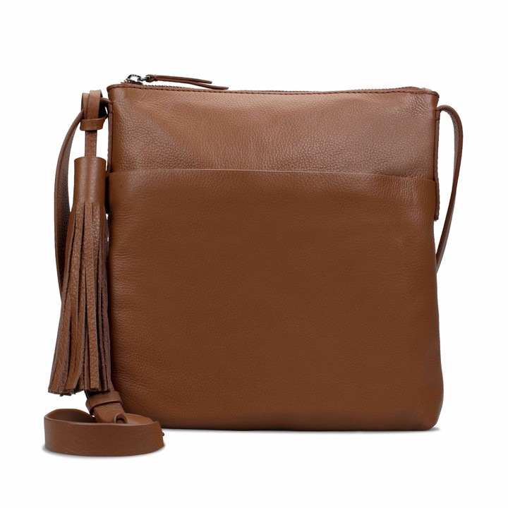clarks outlet bags uk