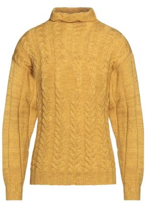 yellow turtleneck men