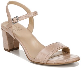 naturalizer women's sandals wide width