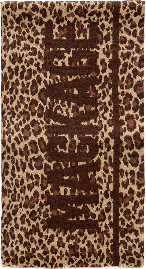 Juno-a Jacquard Leopard Knit Scarf