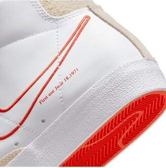 Nike Womens Blazer Mid '77 Se - White/Beige/Orange