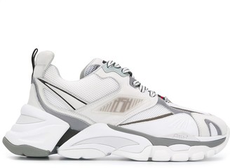 extreme platform trainers