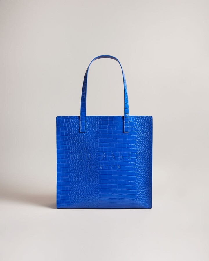 inhalen afschaffen Overeenkomstig Ted Baker Blue Handbags with Cash Back | ShopStyle