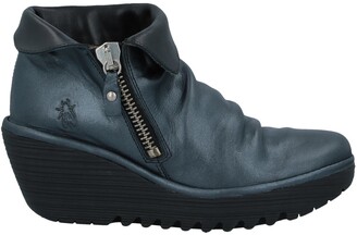 fly grey ankle boots