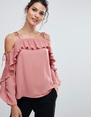 Lipsy Pleated Cold Shoulder Top