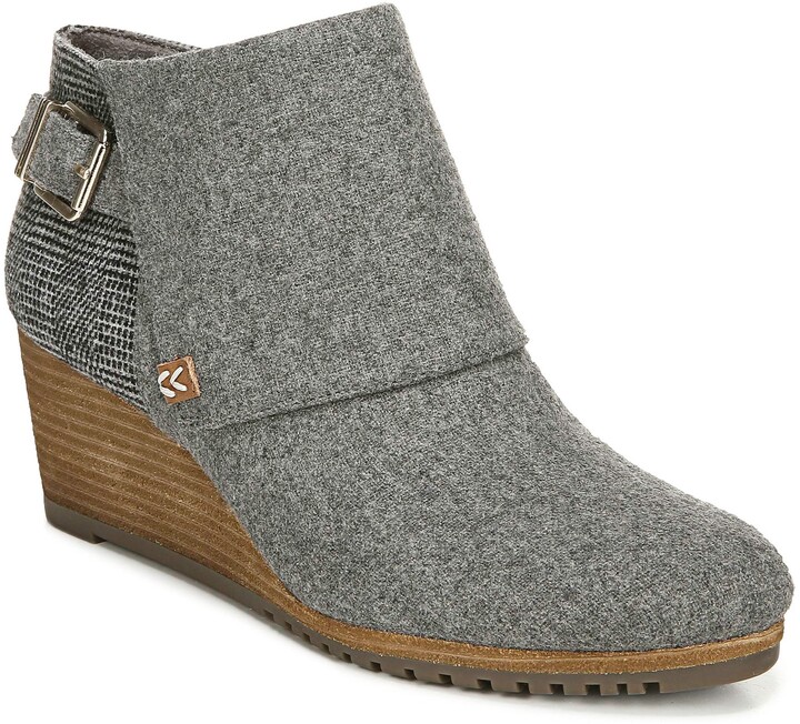 dr scholl's heel wedges