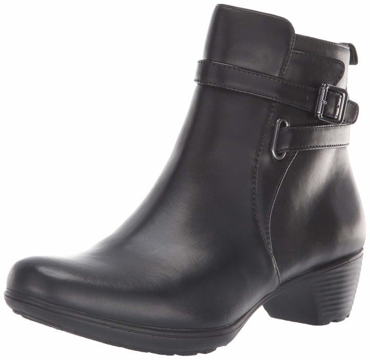 stuart weitzman black bootie