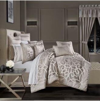 J Queen New York Deco Comforter Sets
