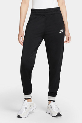 nike pants stripe