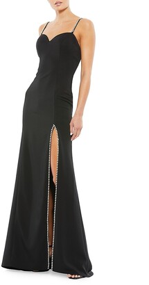 black fitted gown