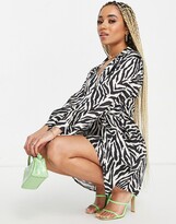 Thumbnail for your product : I SAW IT FIRST wrap mini dress in zebra print