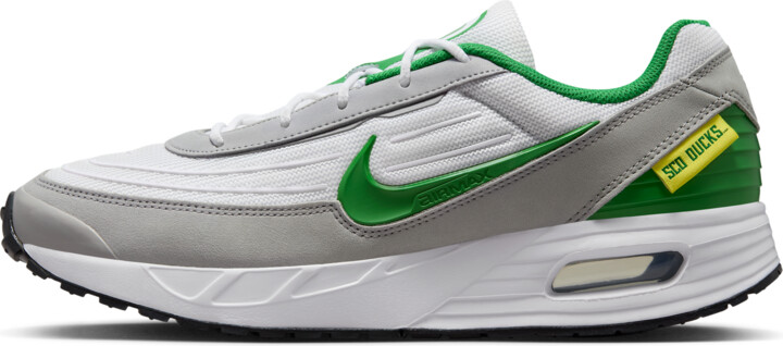 Nike Men's College Air Max Verse (Oregon) Shoes in White | IB3224-100