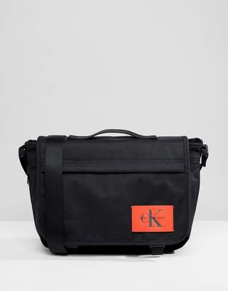 Calvin Klein Sport Essential Messenger Bag