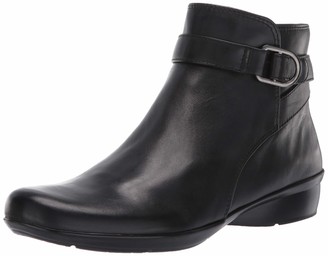 naturalizer ankle boots canada