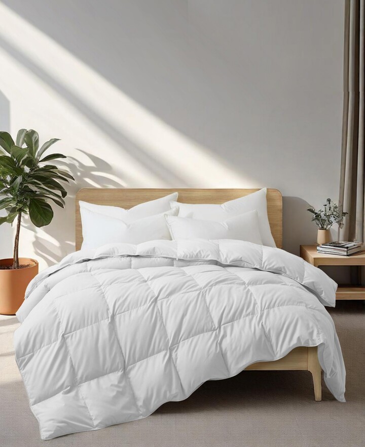 UNIKOME Ultra Lightweight Goose Down Feather Comforter, King
