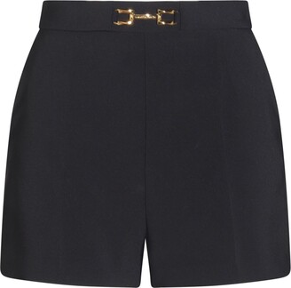 パンツ ELISABETTA FRANCHI Women Shorts  Burmudas KP62S46E2 Black Elisabetta Franchi Shorts in stretch crêpe Black Woman
