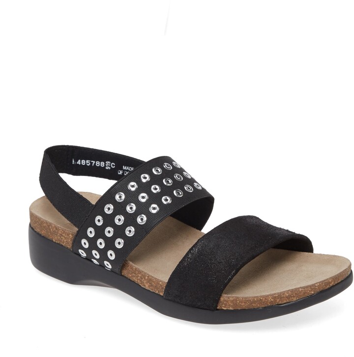 munro american shoes on sale