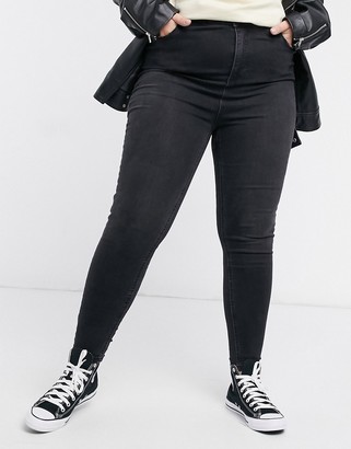 New Look Plus New Look Curve lift and shape skinny jean in black