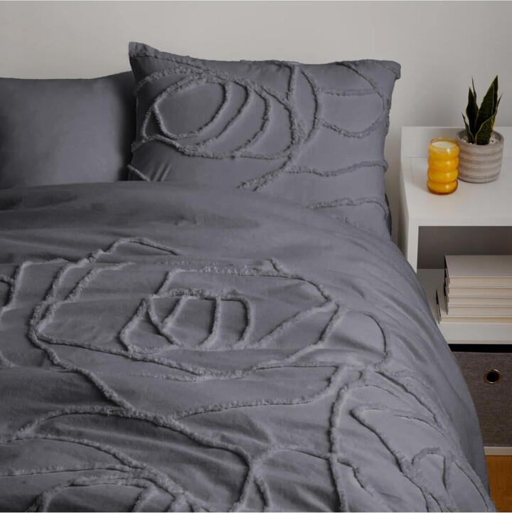 https://img.shopstyle-cdn.com/sim/8e/b8/8eb844cc6b4ada08ce1b1113060a4958_best/dormify-boho-rose-comforter-sham-sets-twin-twin-xl-cotton-embroidered-ultra-cute-styles-to-personalize-your-room.jpg