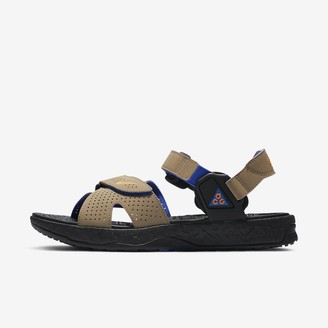nike comfort sandals
