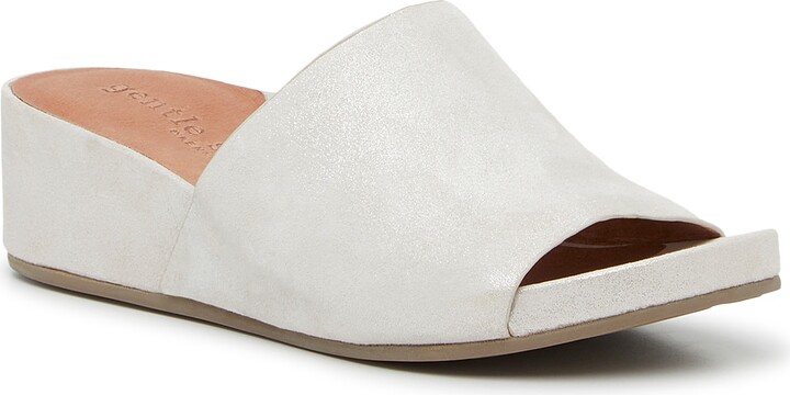 gentle souls gisele wedge