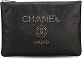 Thumbnail for your product : Chanel Pre Owned 2018 Deauville zipped pouch