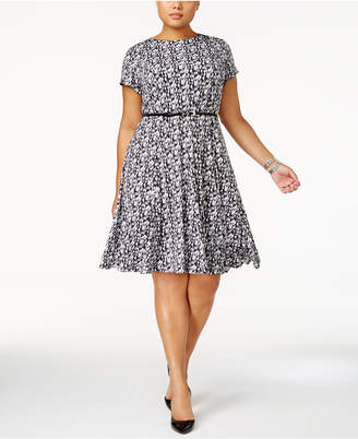 Jessica Howard Plus Size Belted Geo-Print Dress