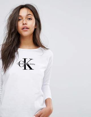 Calvin Klein Jeans Long Sleeve Oversize T Shirt With Flocked Logo