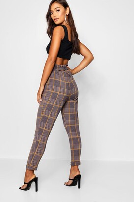 boohoo Petite Dogtooth Check Belted Pants