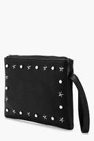 Thumbnail for your product : boohoo Womens Millie Pearl And Star Ziptop Clutch in Black size One Size