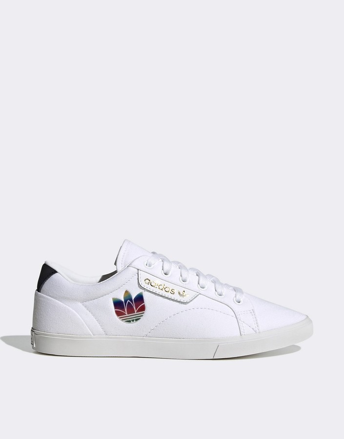 adidas Sleek sneakers in white with 3D logo - ShopStyle