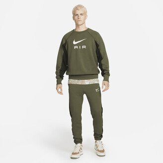 Nike Men's Sportswear Air French Terry Crew in Green