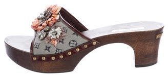 Louis Vuitton Mini Lin Floral Sandals