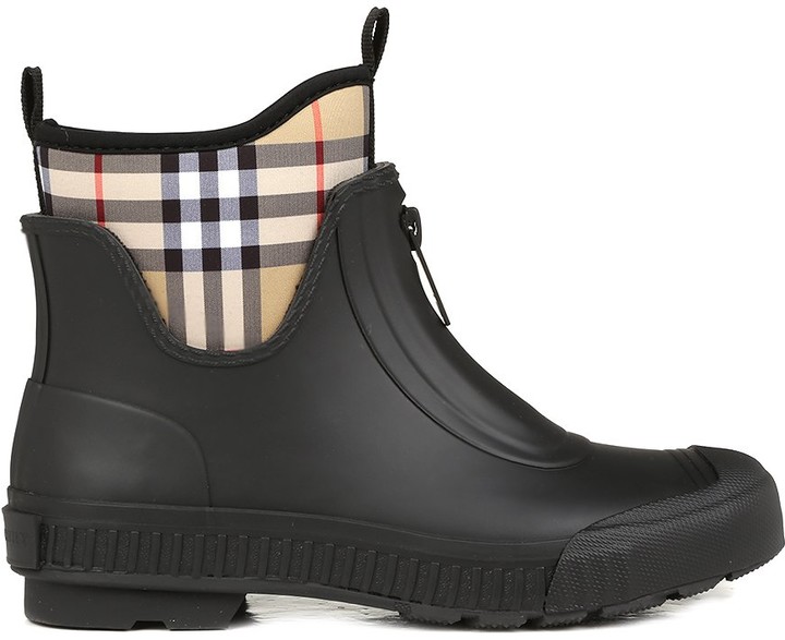 burberry rubber boots