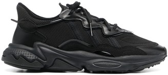 adidas chunky sneakers black