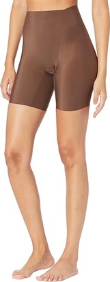 https://img.shopstyle-cdn.com/sim/90/03/9003c9b2b8a5687ee4dbf828dadd46c2_xlarge/commando-zone-smoothing-shorts-cc120-mocha-womens-underwear.jpg